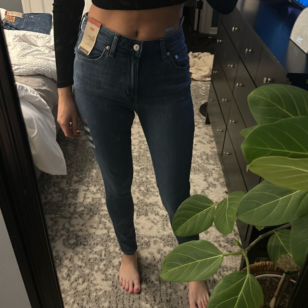 Levi’s jeans, 721 high rise skinny, 29x32